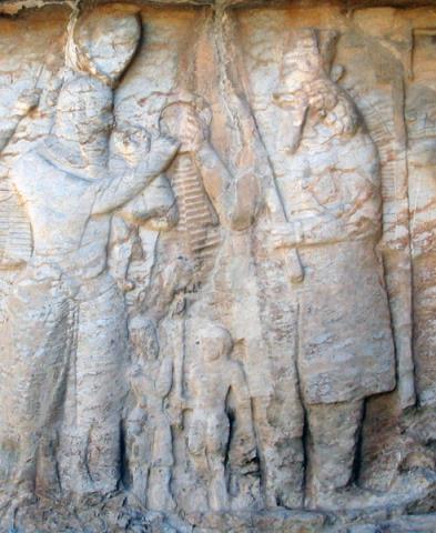 نقش رجب (اعطای مقام شاهی به اردشیر توسط اوهرمزد)